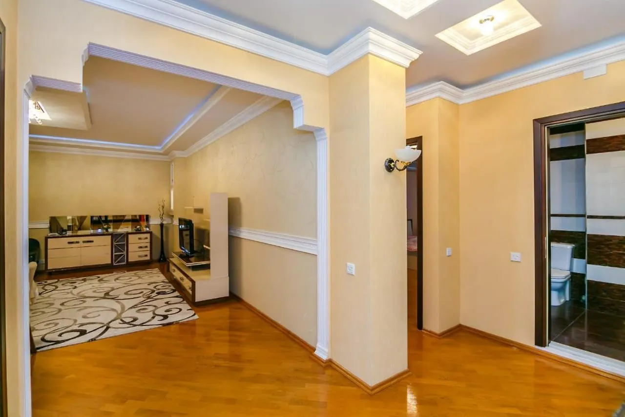 Lux Apartment In Targovi Nizami Street 바쿠