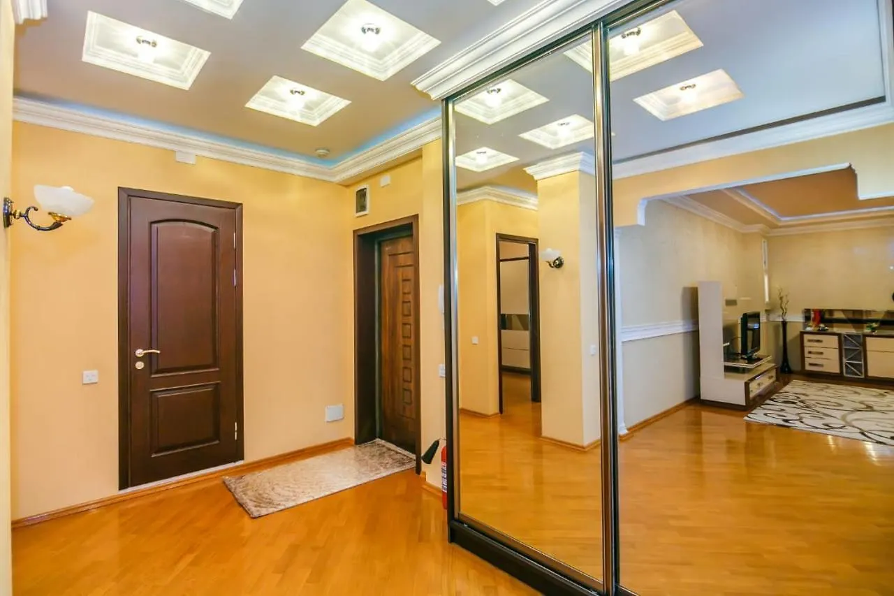 Lux Apartment In Targovi Nizami Street 바쿠